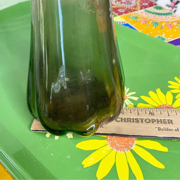 Smokey Glass Stretch Vase - Picture 4 of 6